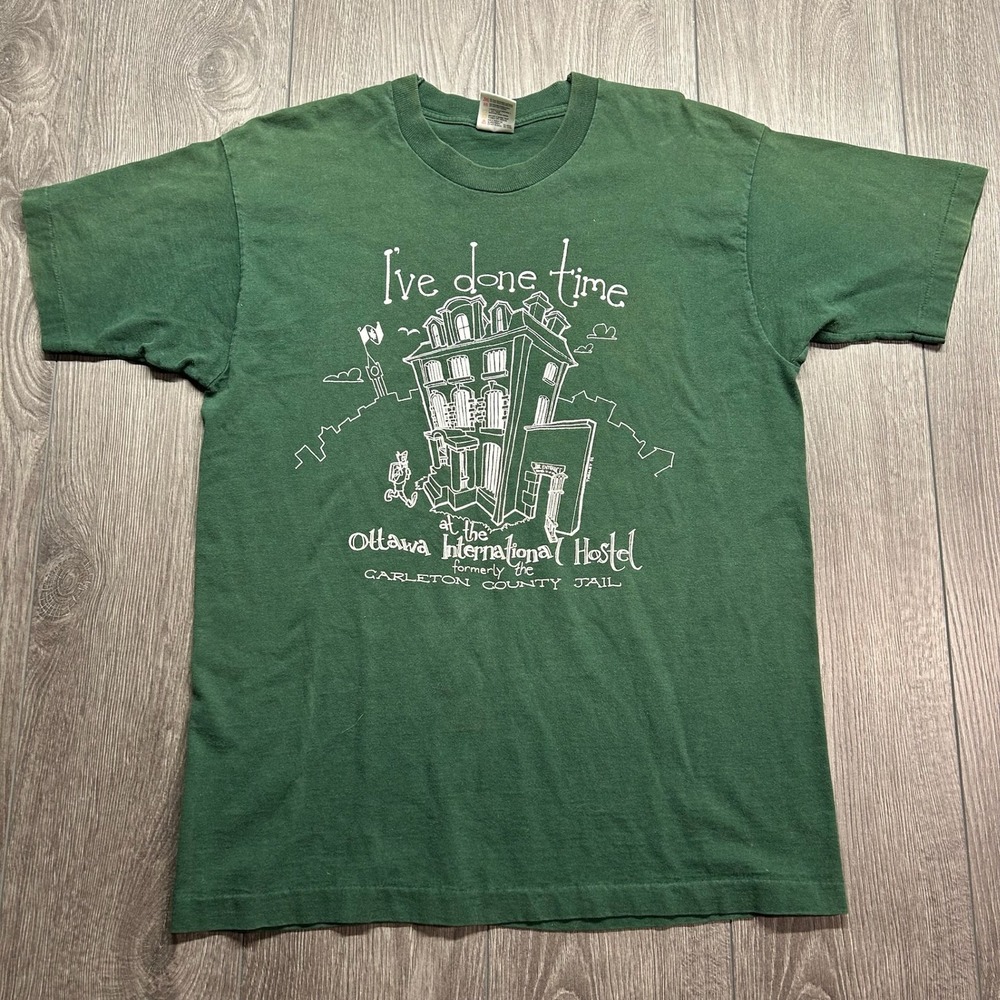 Vintage Ottawa International Hostel Jailer Large T-Shirt Fruit Green 1990s